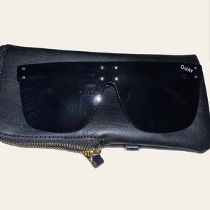 Quay Kylie Jenner Hindsight